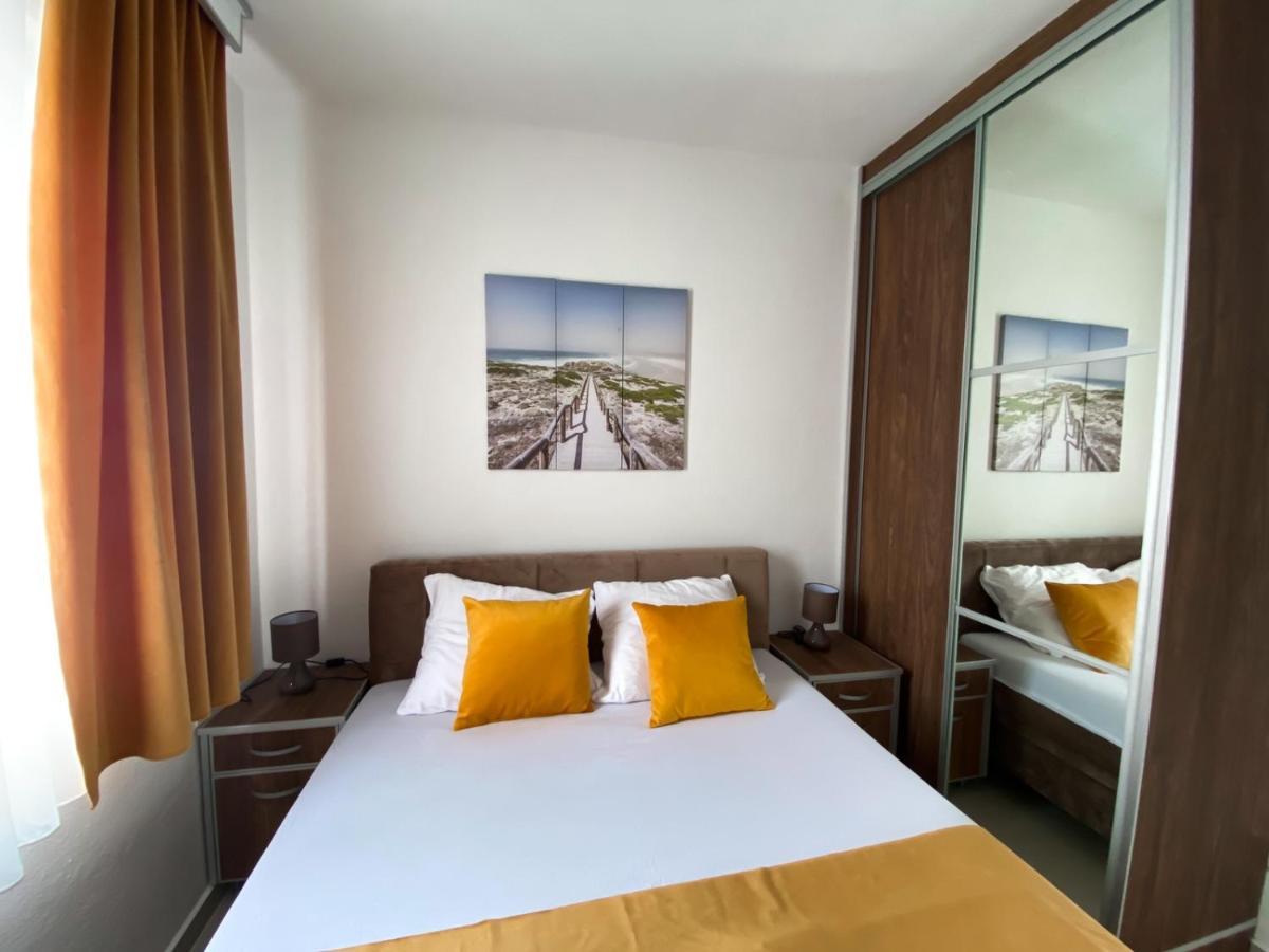 As Apartmani Budva Exterior photo