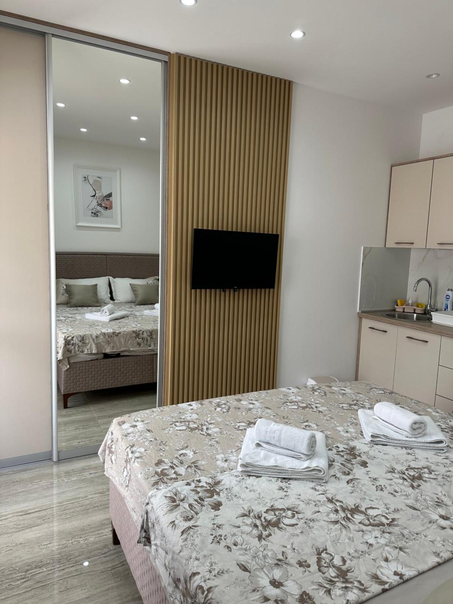 As Apartmani Budva Exterior photo