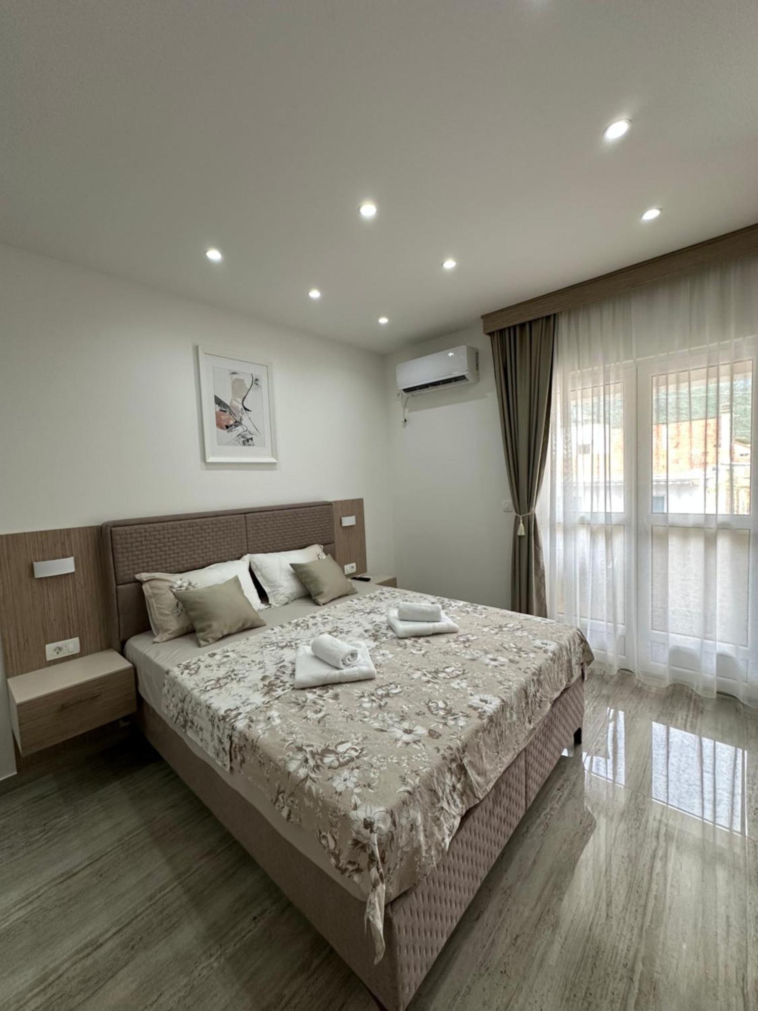 As Apartmani Budva Exterior photo