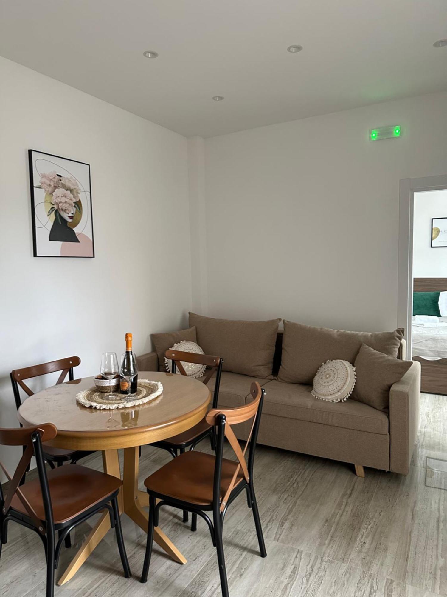 As Apartmani Budva Exterior photo