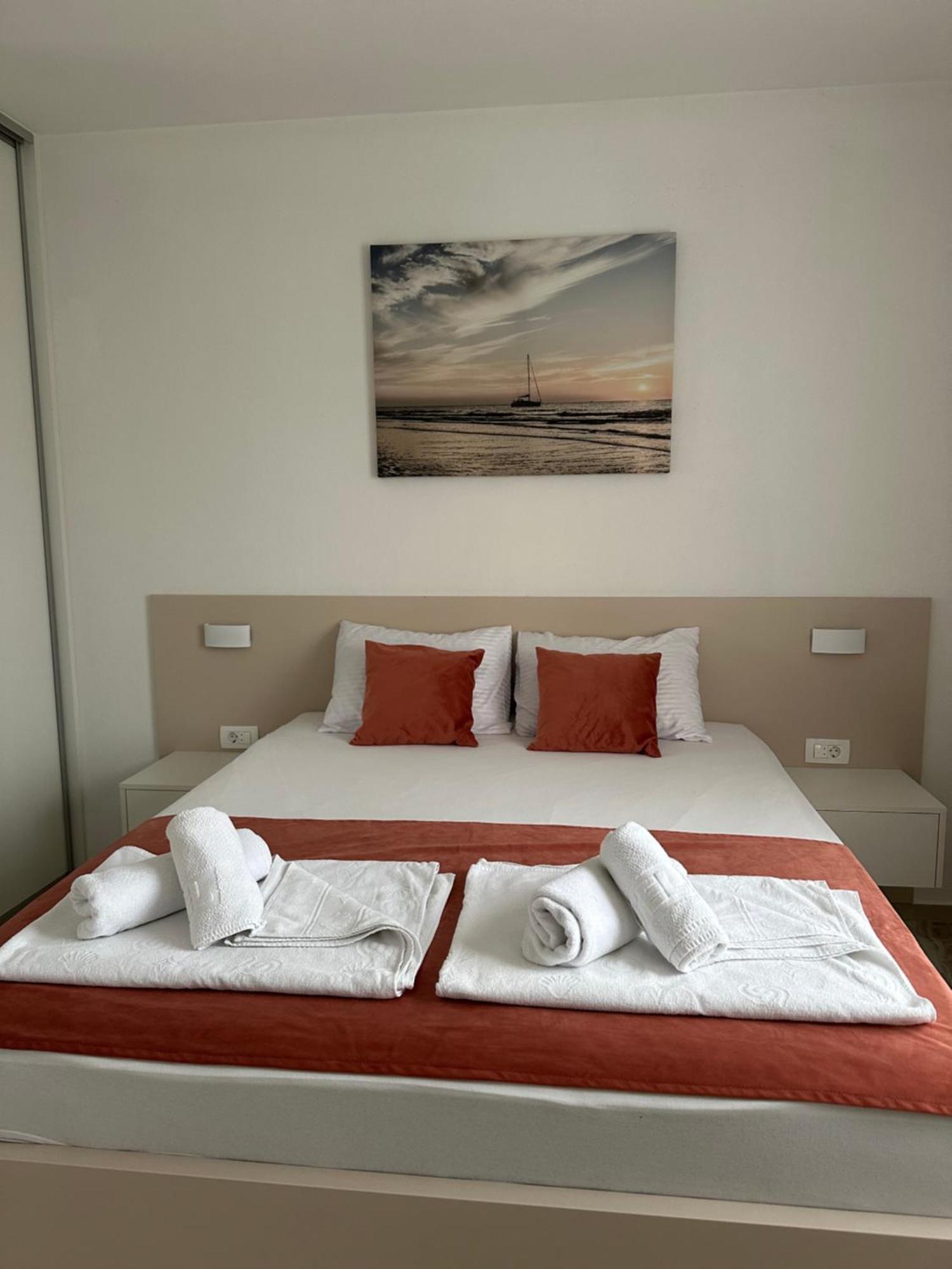 As Apartmani Budva Exterior photo
