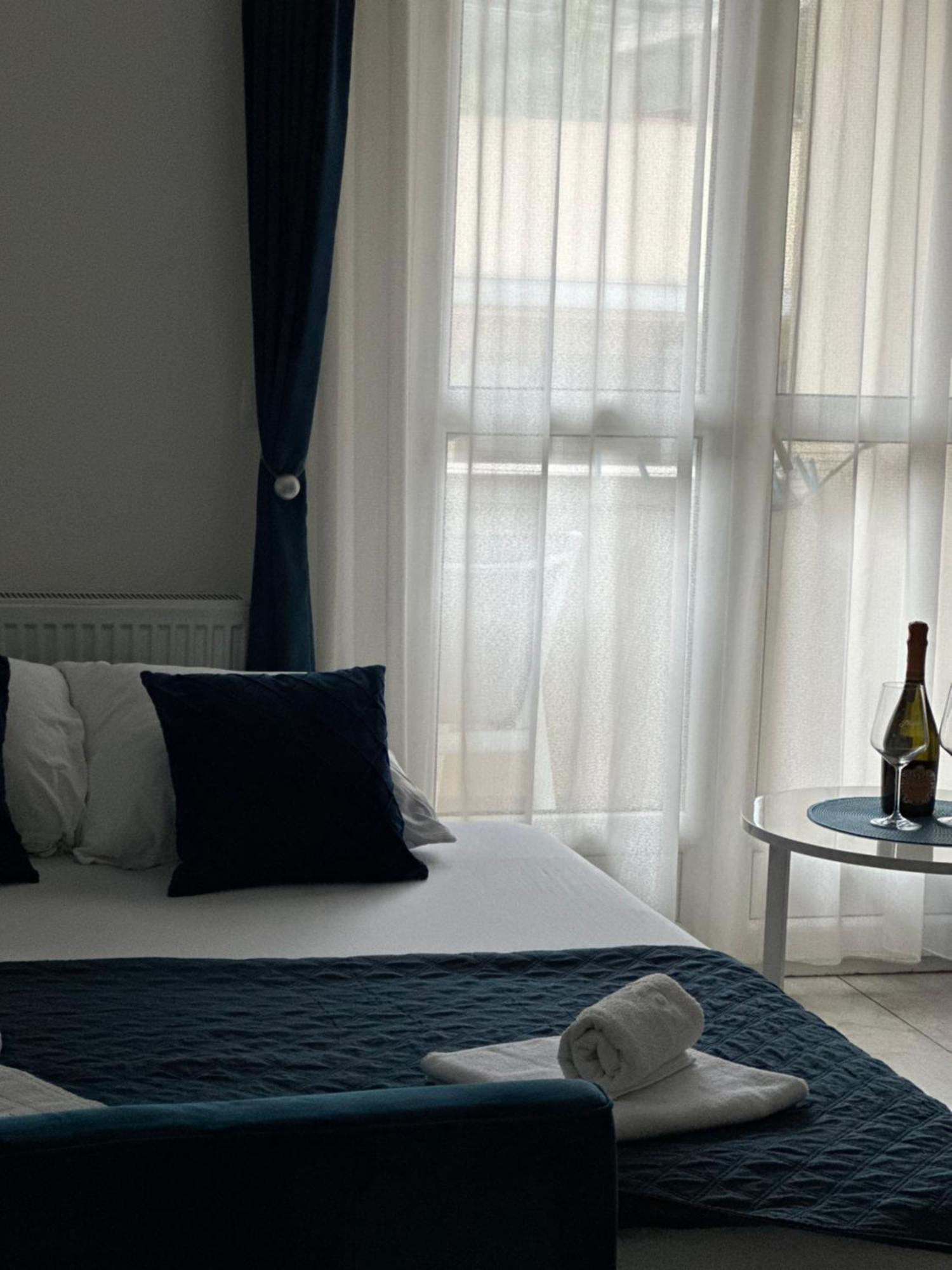 As Apartmani Budva Exterior photo