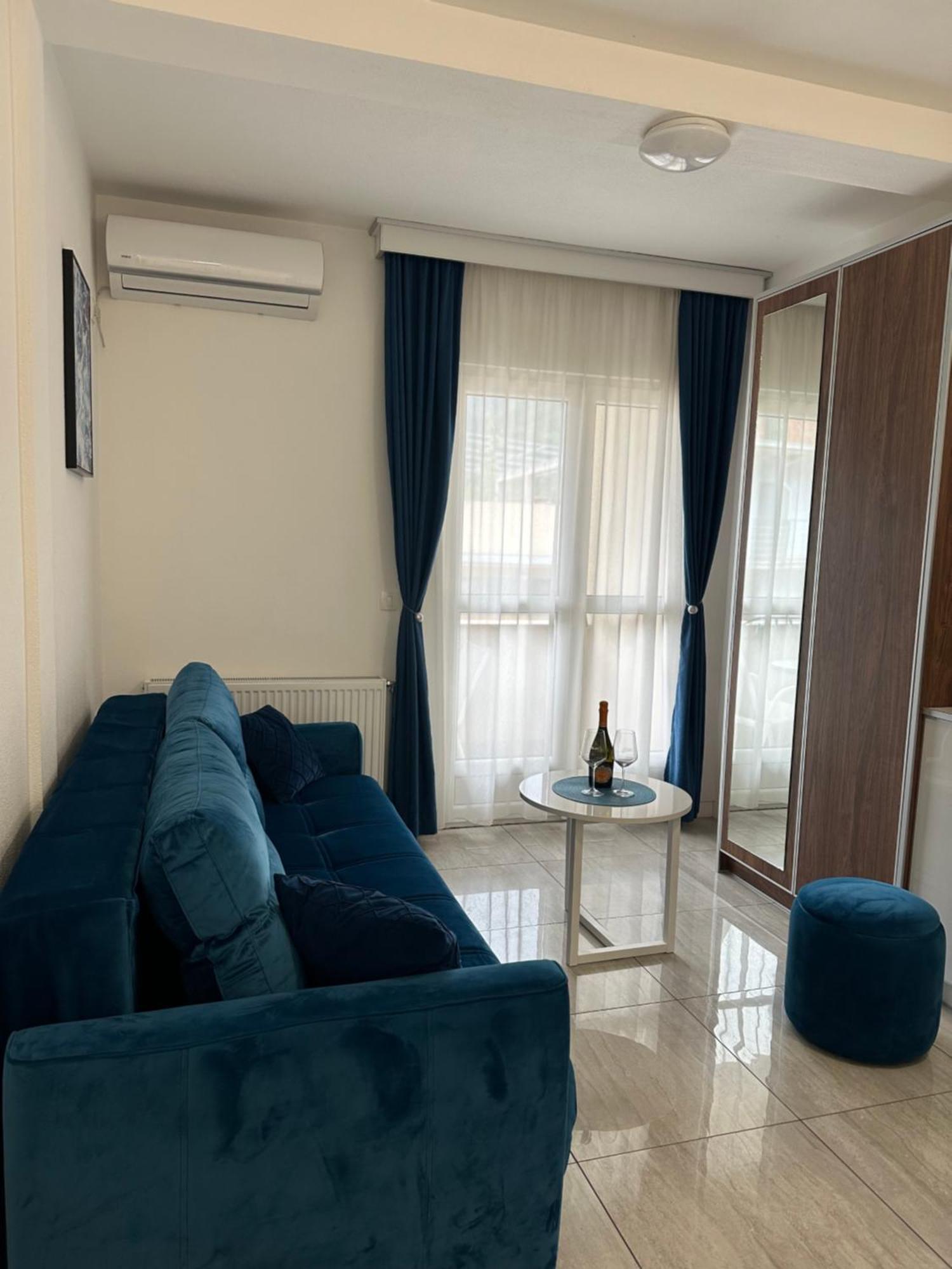 As Apartmani Budva Exterior photo