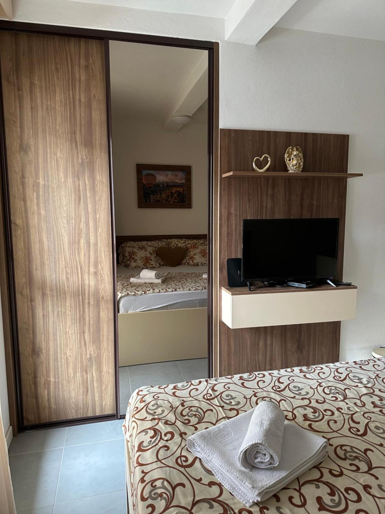 As Apartmani Budva Exterior photo