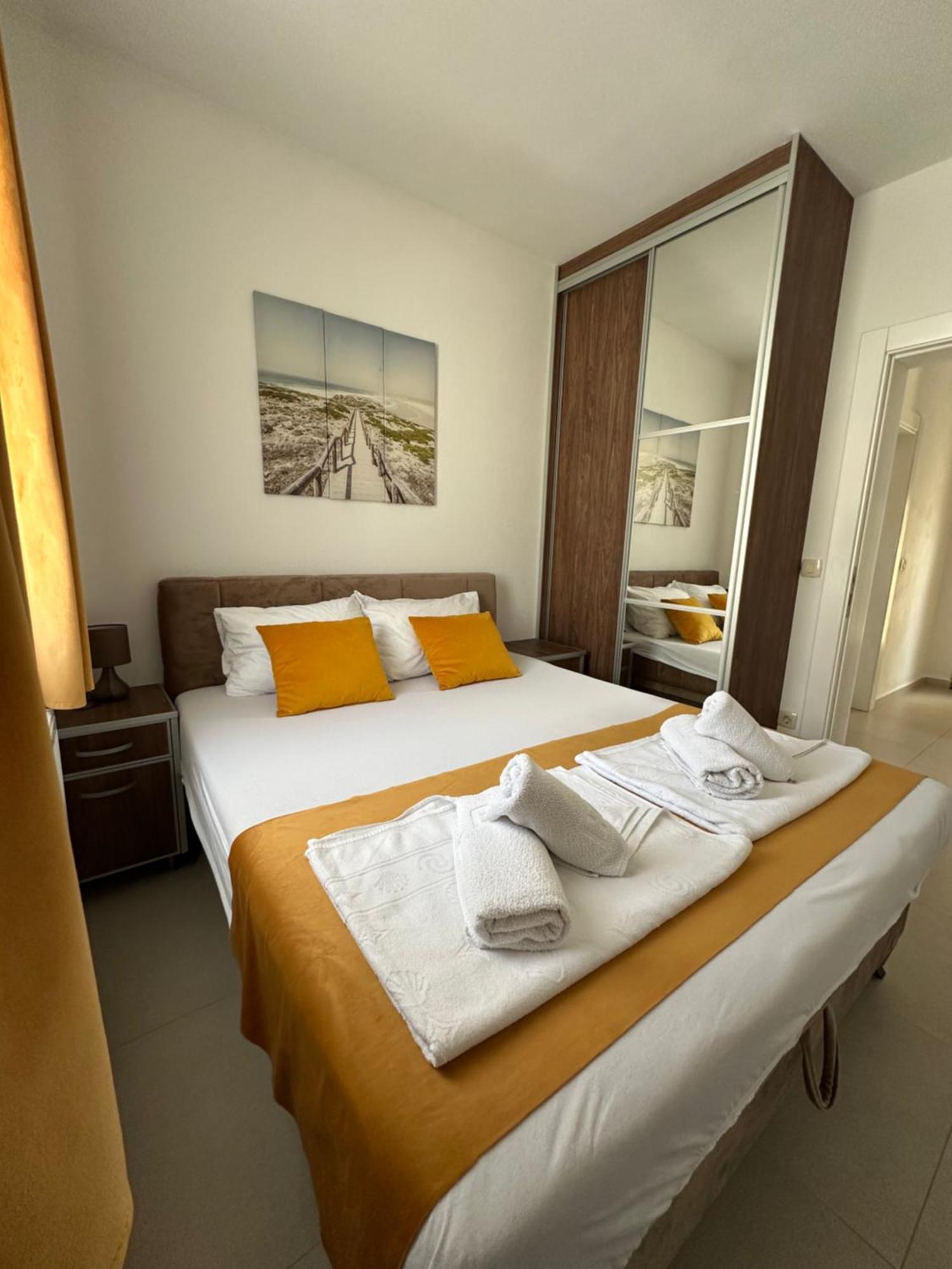 As Apartmani Budva Exterior photo
